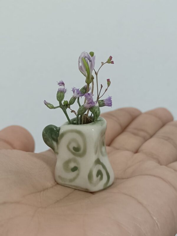 Green Spiral Vase