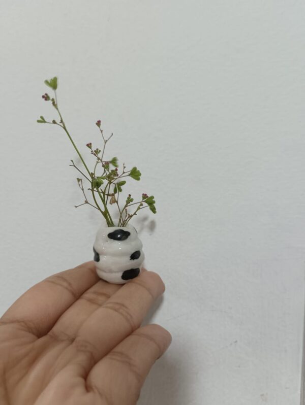 Moo Vase